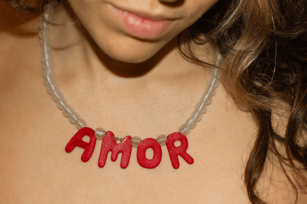 Amor necklace