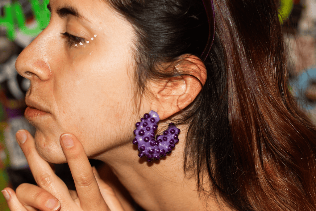 Tripofobia earring (1UD)