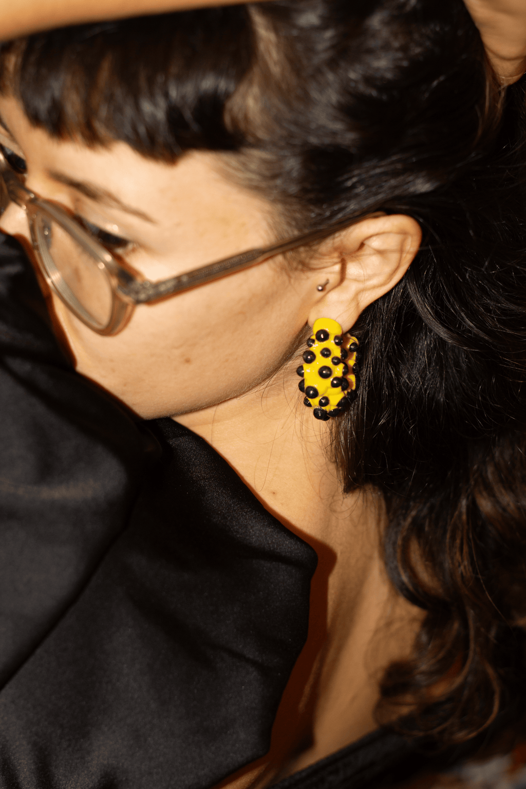 Tripofobia earring (1UD)